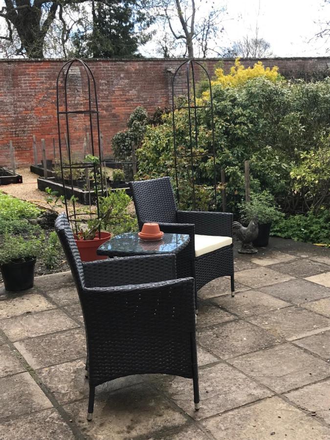 Cockloft Romantic Countryside Hideaway Bishops Cannings المظهر الخارجي الصورة